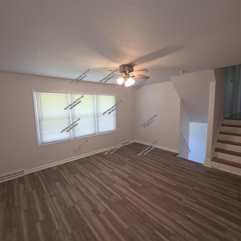 6709 E 134th Ter - Photo 7 of 37