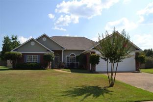 109 Stratford Dr - Photo 1 of 1