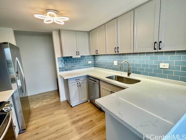 250 Kawaihae St #17D - Photo 6 of 24