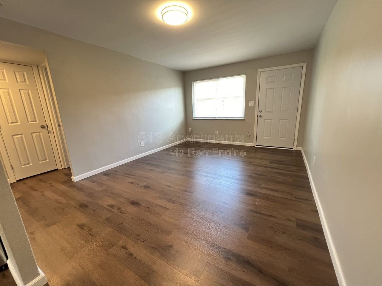 520 Rockdale Ave #1 - Photo 2 of 5