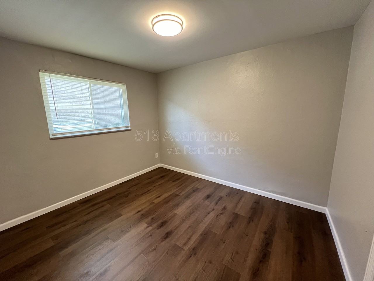 520 Rockdale Ave #1 - Photo 4 of 5