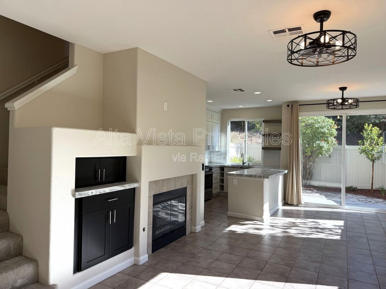 11877 Spruce Run Dr #B - Photo 2 of 21
