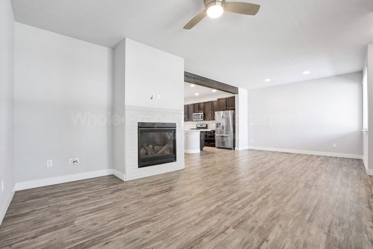 5829 Beeler St - Photo 5 of 29