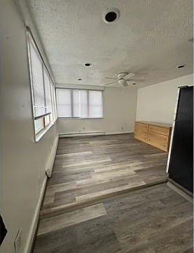 900 Beecher St - Photo 3 of 14