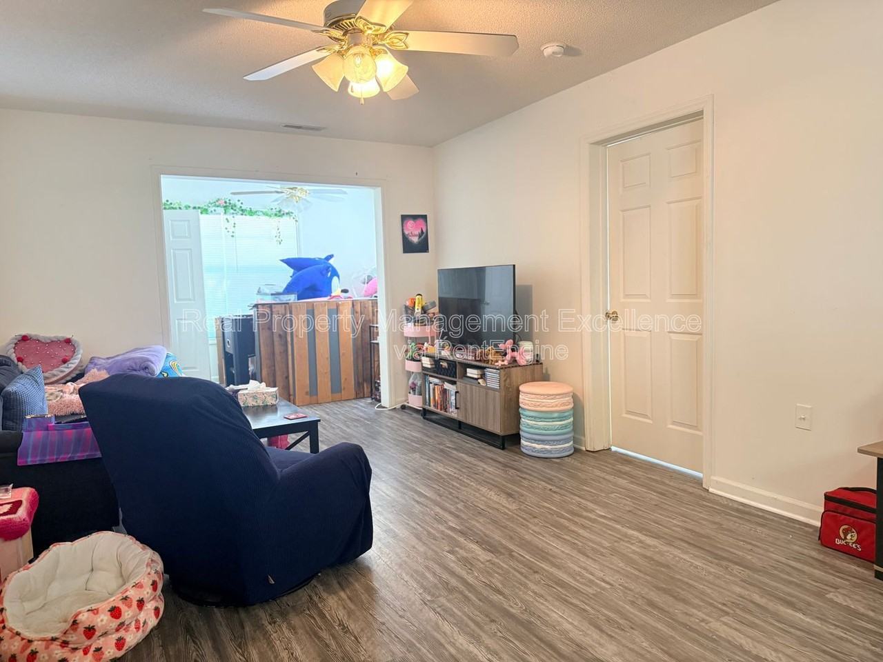 2031 Wolfmill Dr #103A - Photo 7 of 19