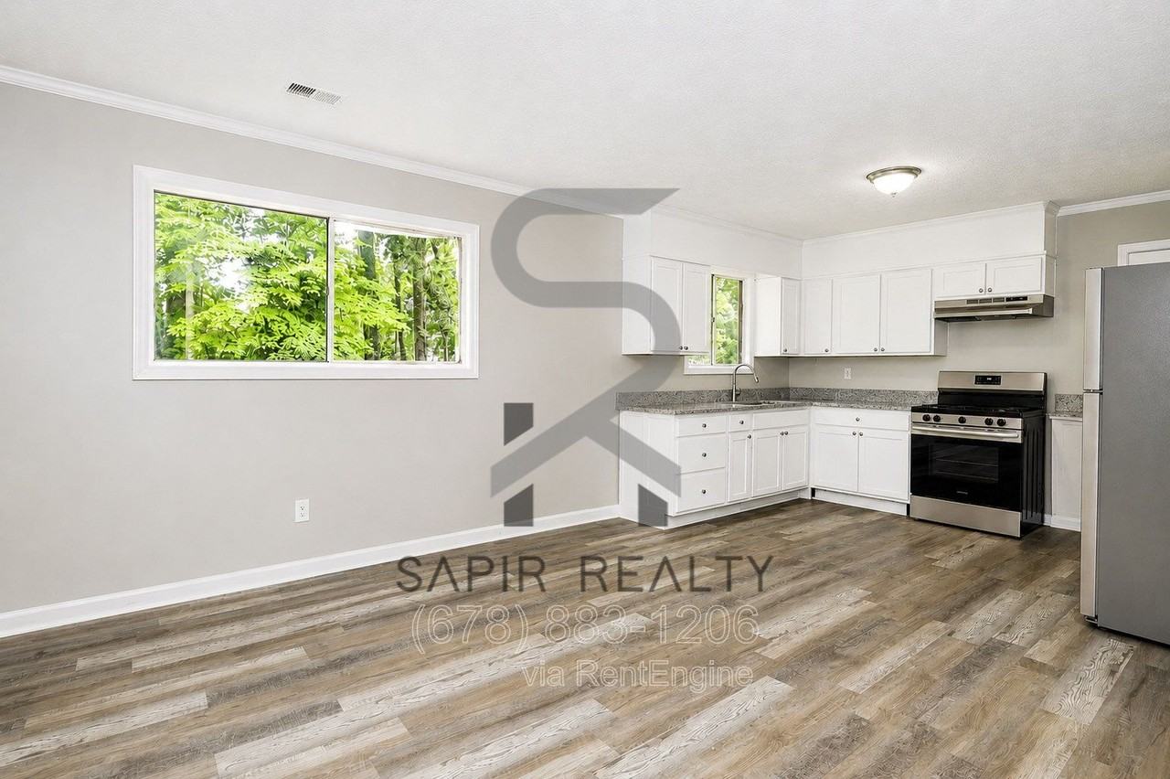 6329 Wellington Dr - Photo 5 of 23
