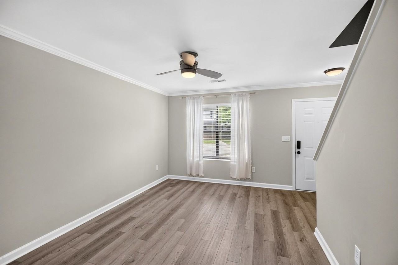 6279 Lucille Dr #C - Photo 6 of 19