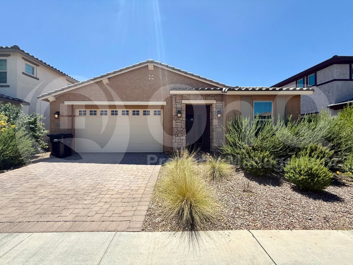 9507 E Saturn Ave