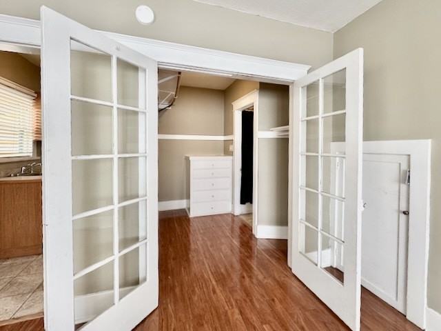 210 Falcon Ave - Photo 4 of 16
