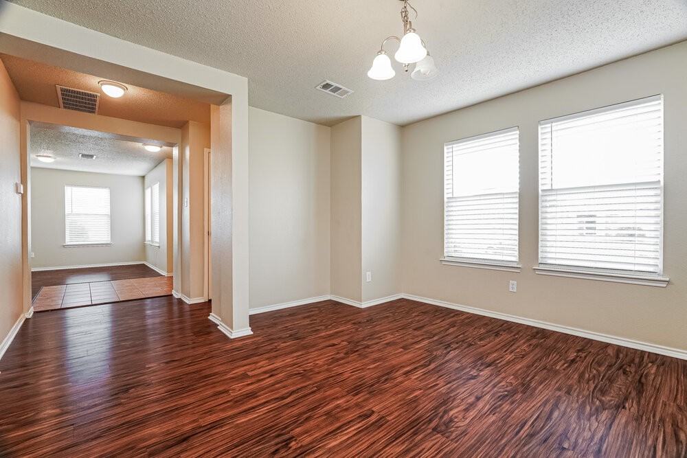 604 Snowy Orchid Ln - Photo 7 of 17