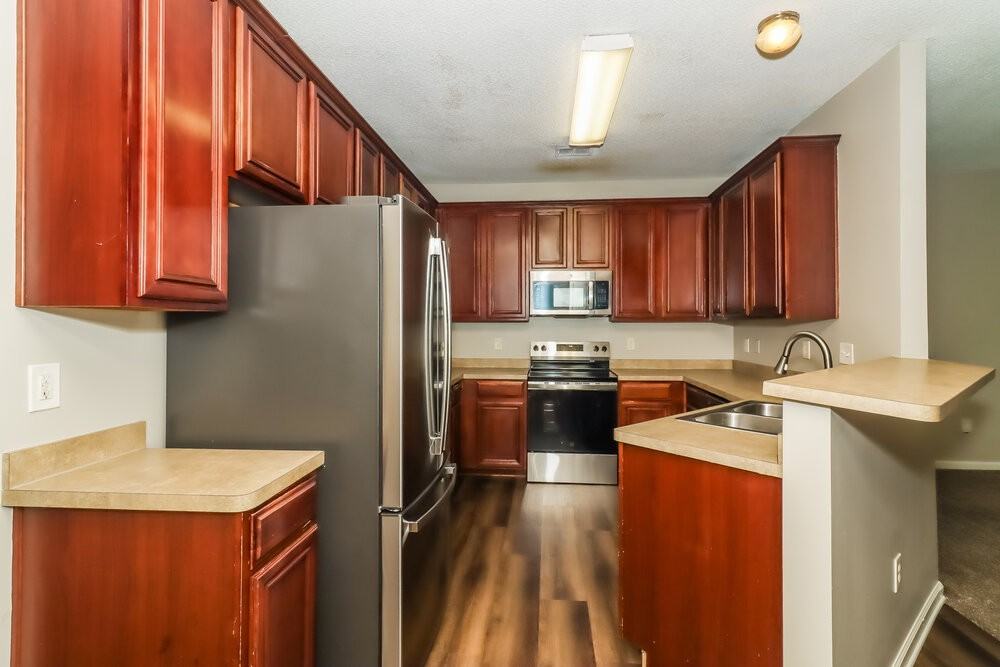 468 Darbys Run Ct - Photo 7 of 17