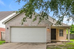 featured image of 9961 Fox Run Dr