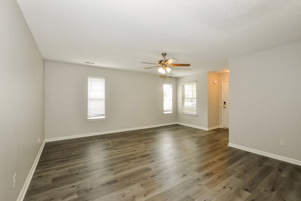 9961 Fox Run Dr - Photo 5 of 16