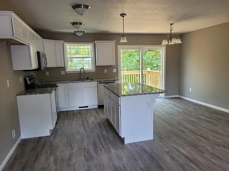 321 Dogwood Pl - Photo 2 of 4