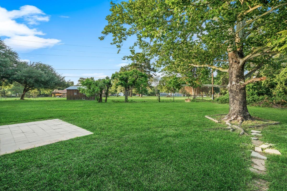 104 Rankin - Photo 3 of 18