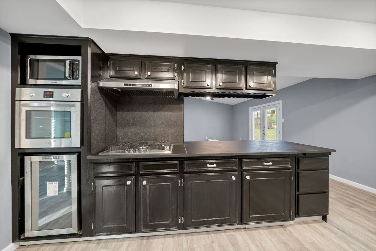 104 Rankin - Photo 6 of 18