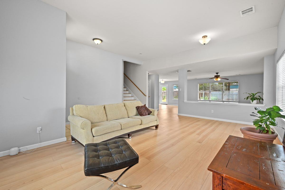 2700 Cradle Rock Trl - Photo 6 of 29