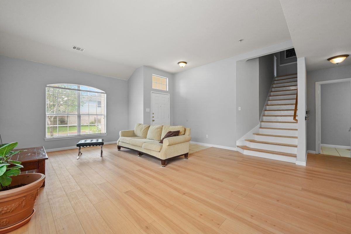 2700 Cradle Rock Trl - Photo 7 of 29