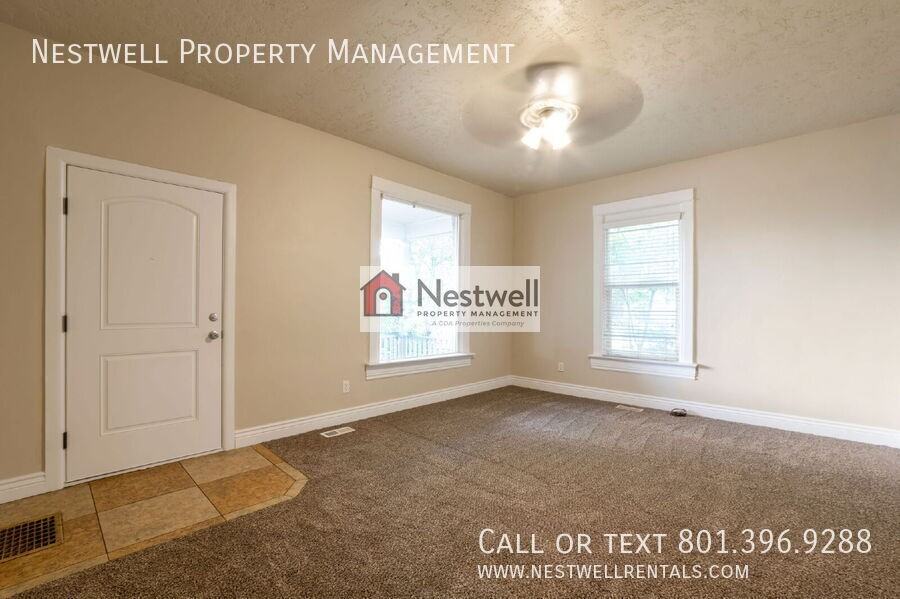 1104 N 1880 W - Photo 7 of 20