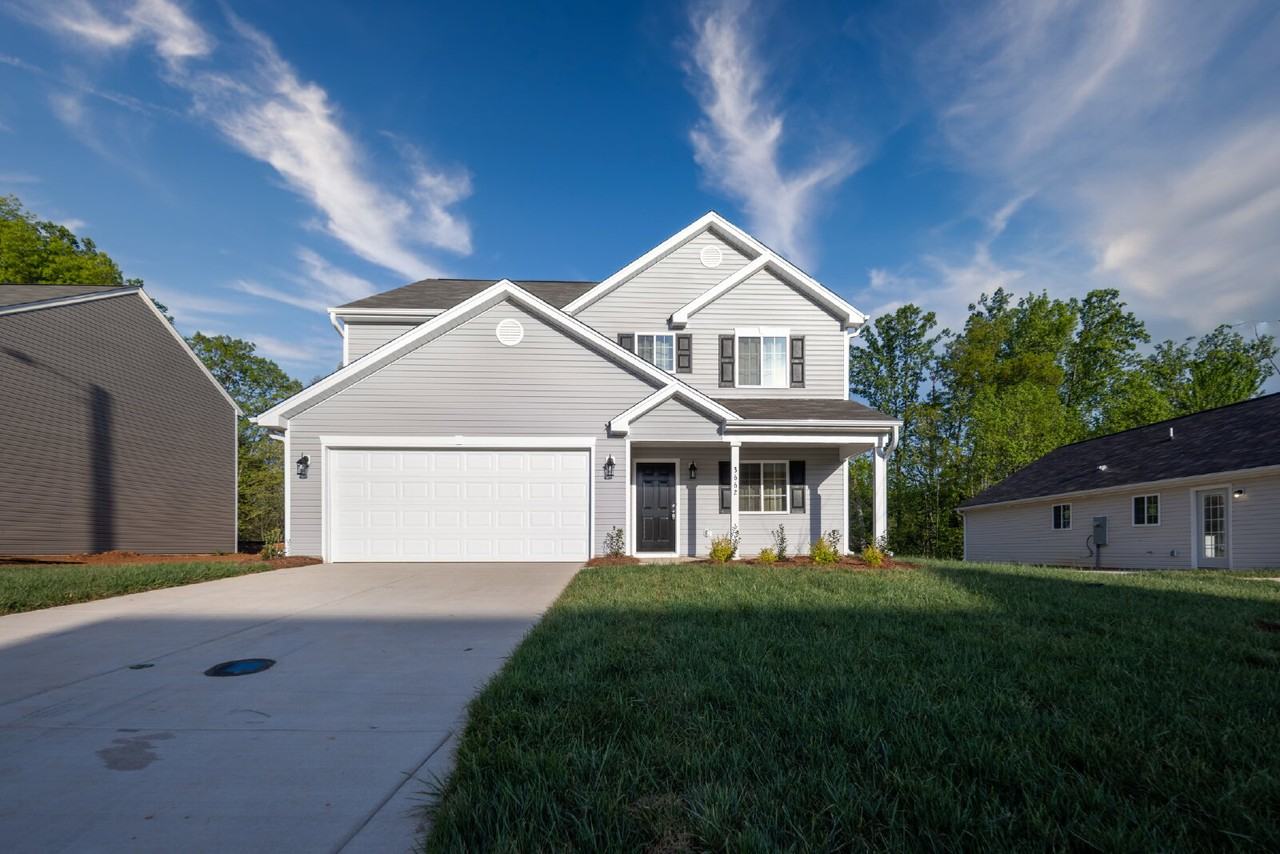 3662 Foxton Dr - Photo 3 of 32