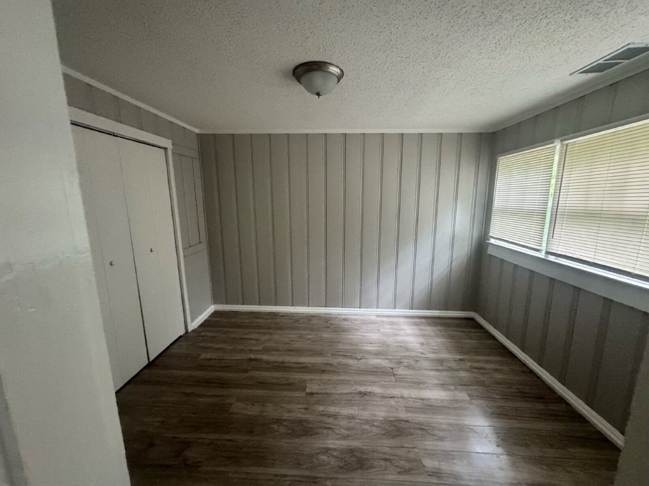 719 Craft Rd - Photo 2 of 6