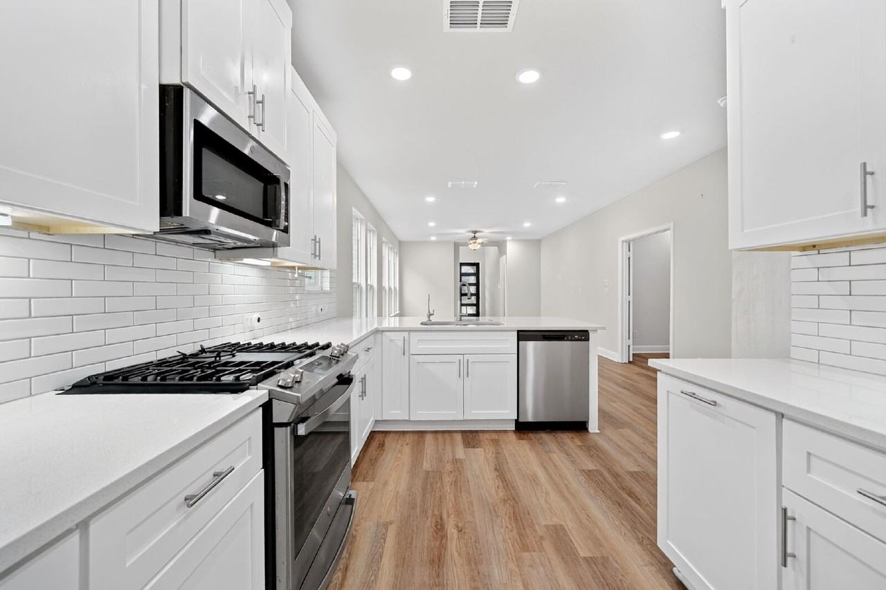 11499 Chepstow Crescent Ct - Photo 4 of 43