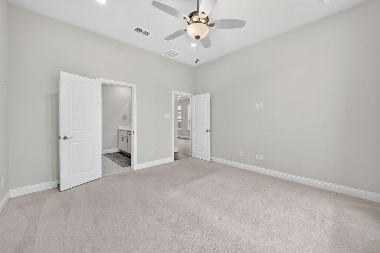 11499 Chepstow Crescent Ct - Photo 7 of 43