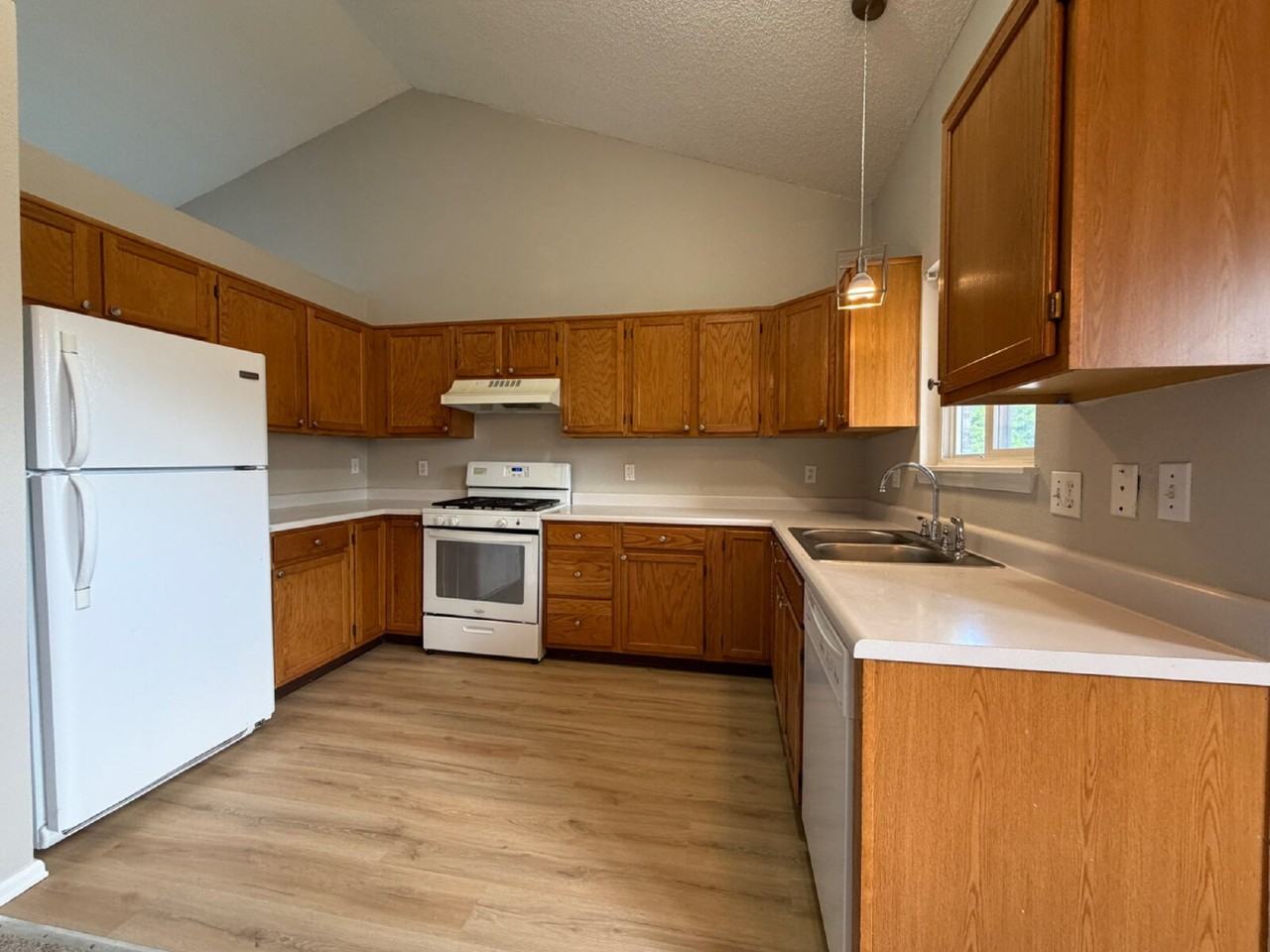 20209 E Purdue Pl - Photo 3 of 15