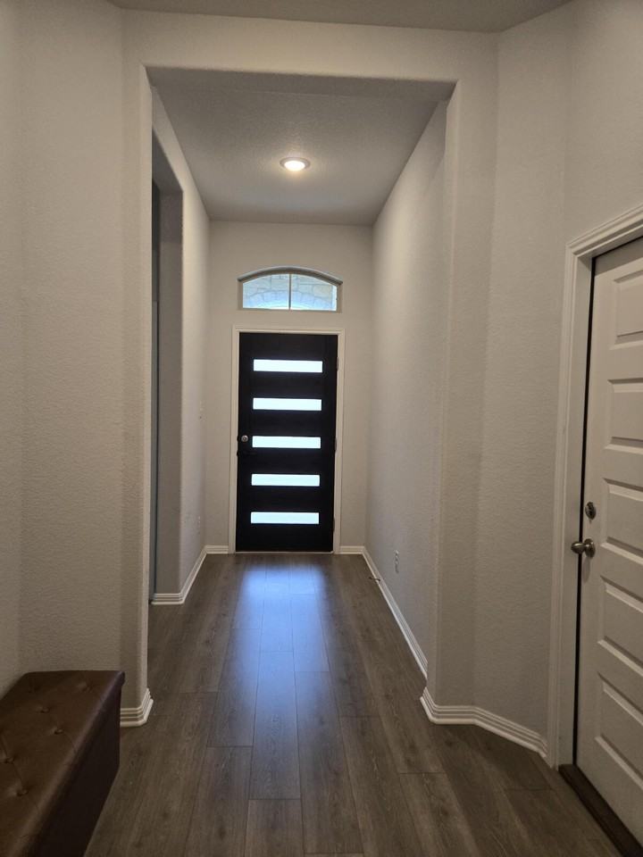 13109 Ditka Dr - Photo 3 of 33