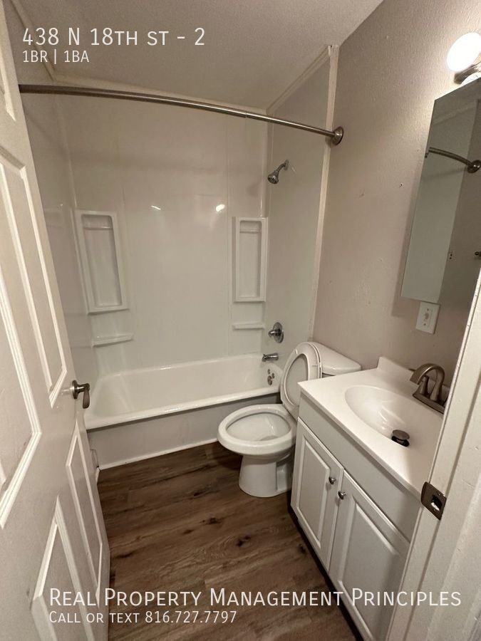 438 N 18th St #2 - Photo 6 of 8