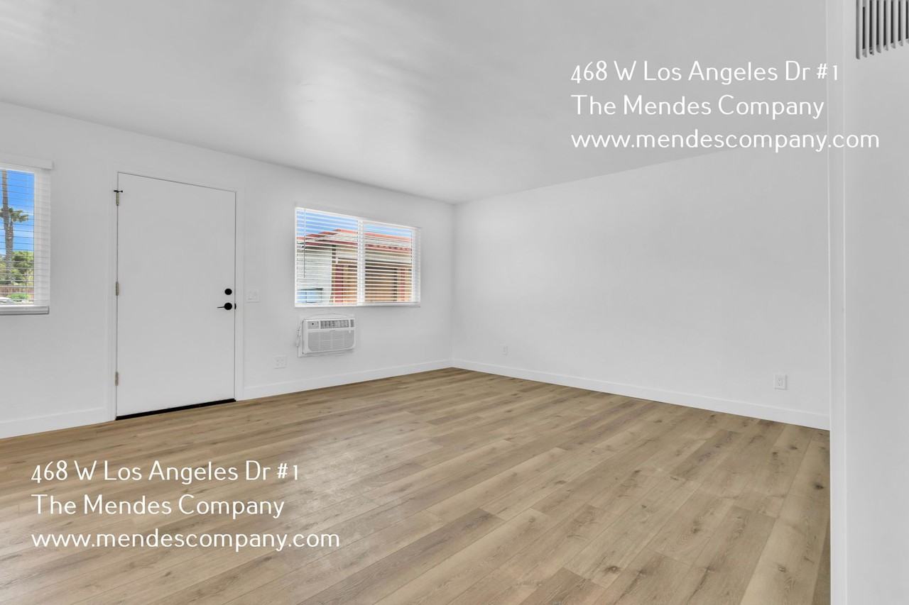 468-72 W Los Angeles - 472 #1 - Photo 2 of 17