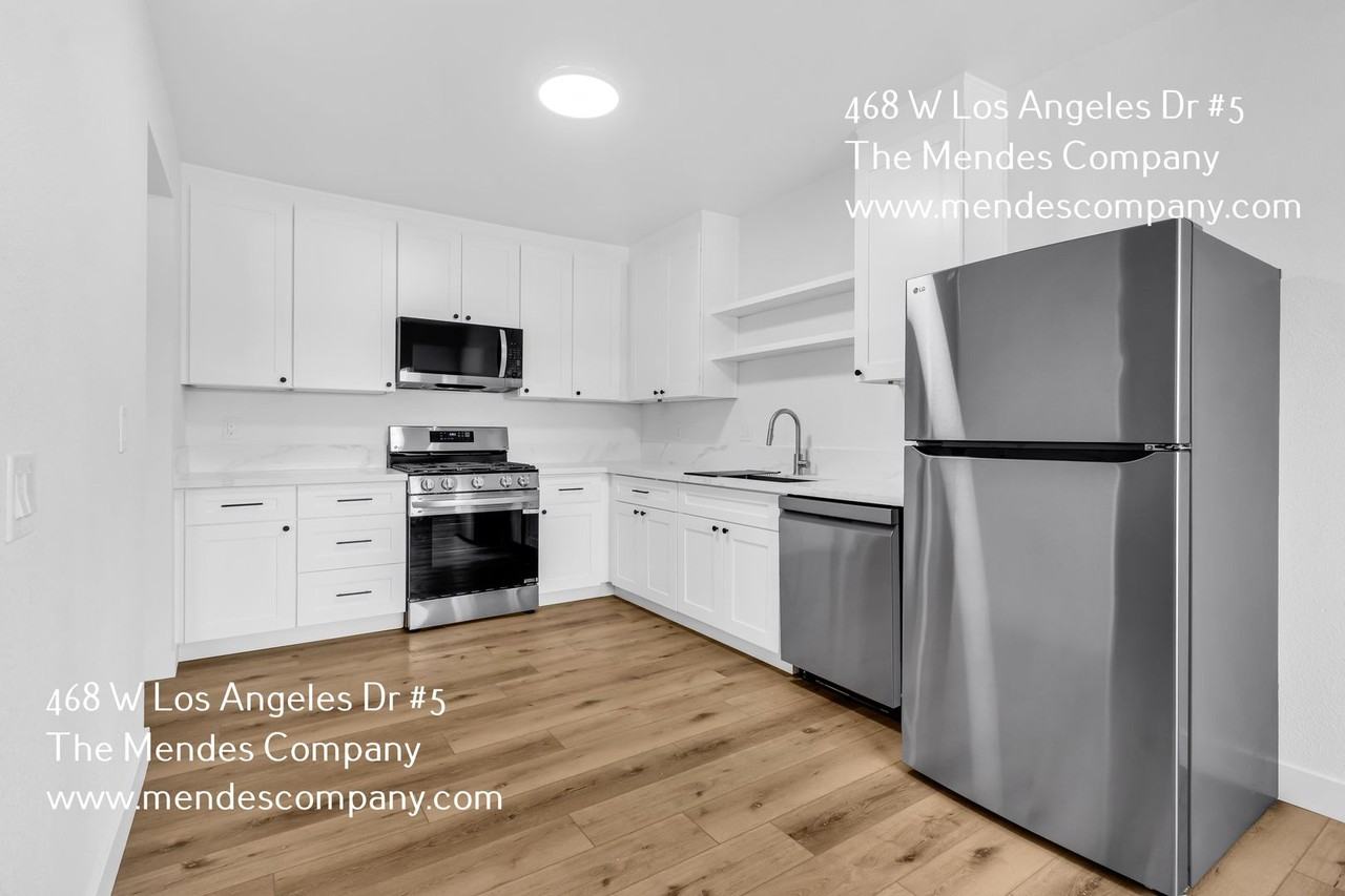 468-72 W Los Angeles - 472 #5 - Photo 5 of 14