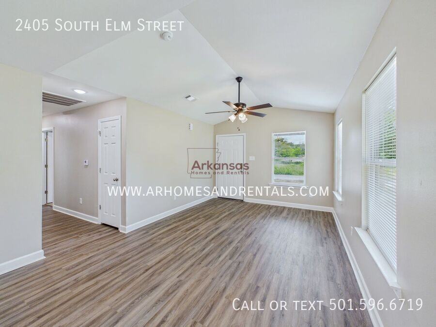 2405 S Elm St - Photo 2 of 12