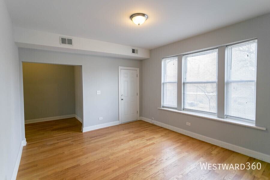 2753 N Whipple St #2 - Photo 4 of 15