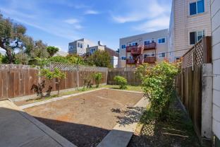 35 Hill St #B - Photo 1 of 1