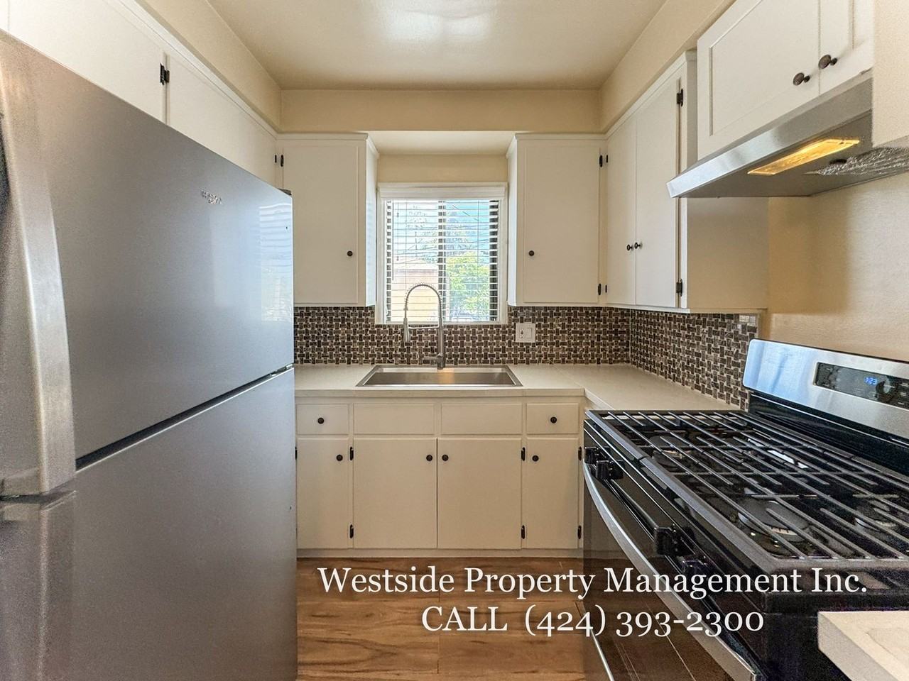 2202 W 84th Pl #2 - Photo 6 of 28