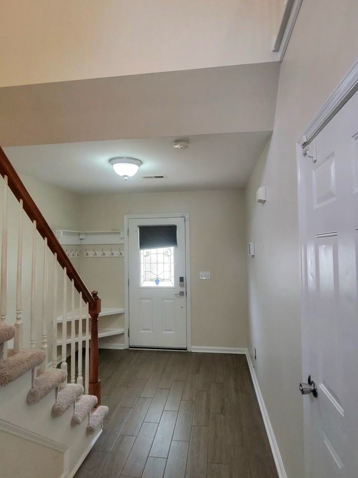 105 Chardonnay Rd - Photo 3 of 29