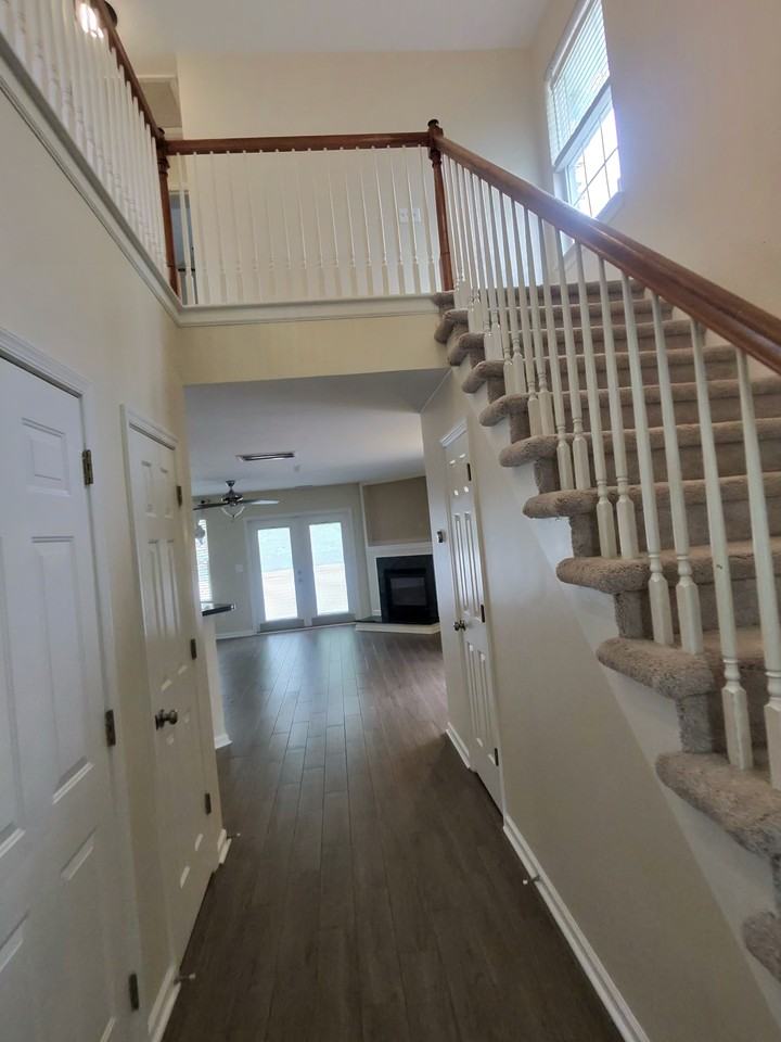105 Chardonnay Rd - Photo 4 of 29