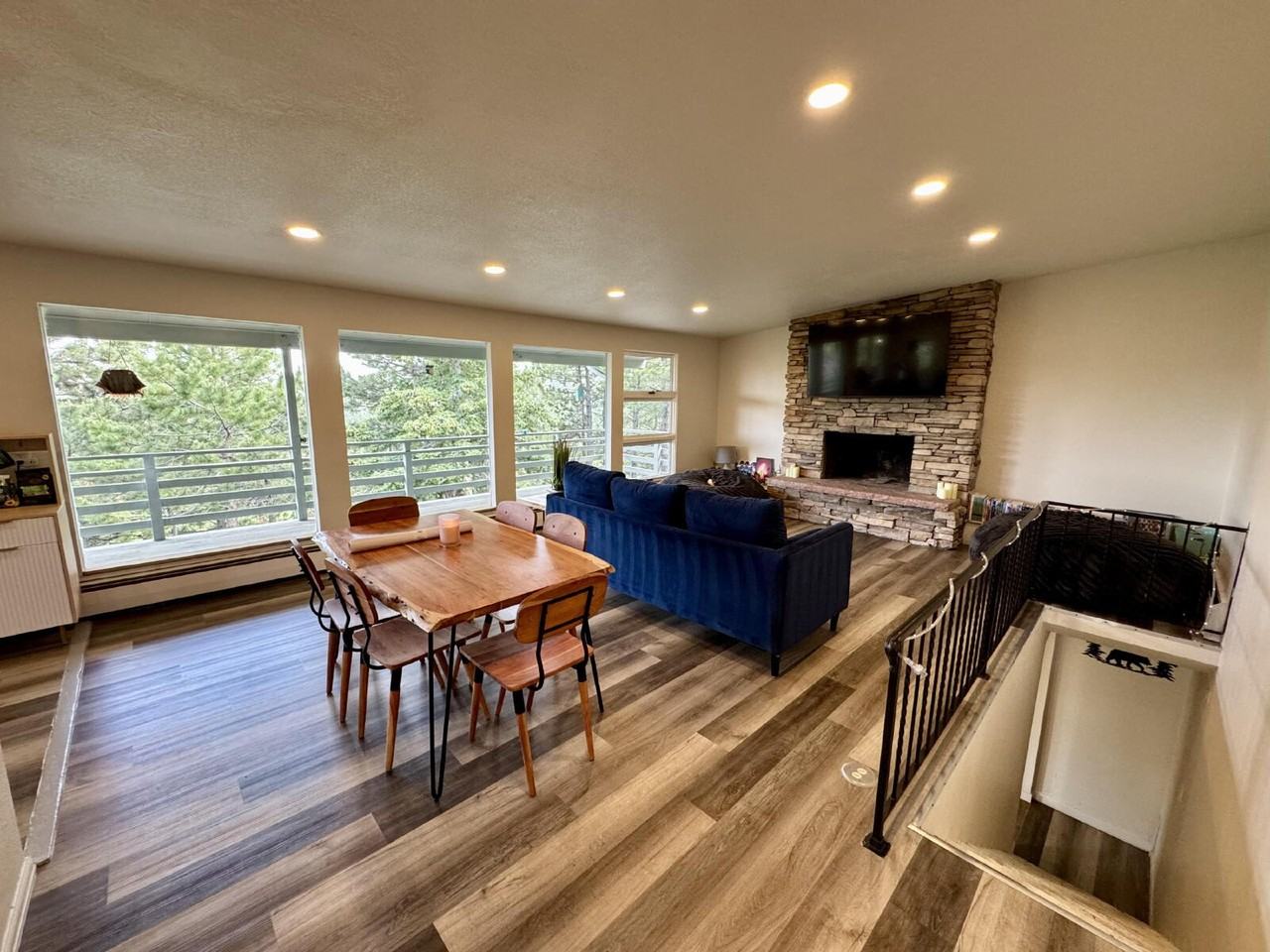 11922 Hillcrest Rd - Photo 4 of 45