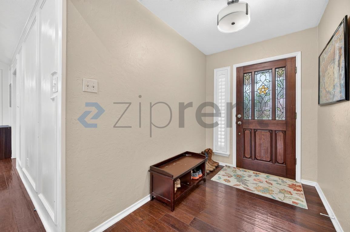 619 Quail Ln - Photo 5 of 30