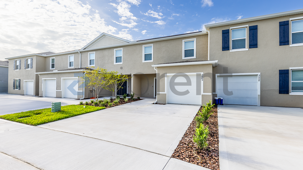 2808 Silver Canoe Dr - Photo 2 of 18