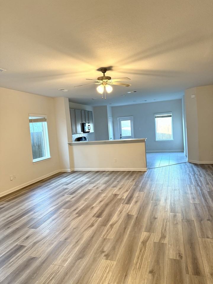 2075 Hartley Dr #NA - Photo 2 of 28