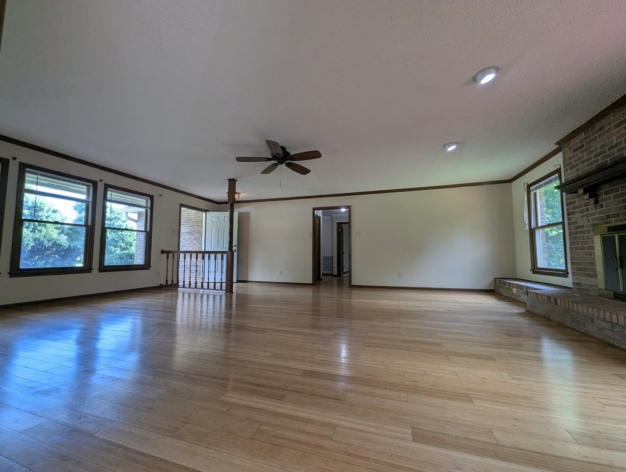 210 Wells Fargo Dr #NA - Photo 5 of 30