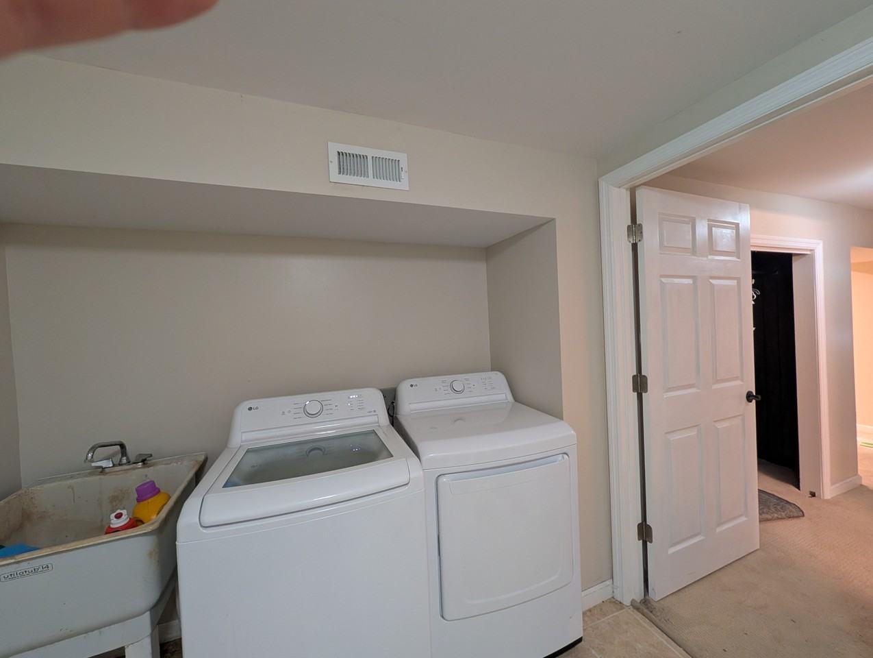 135 Smith Hl #NA - Photo 7 of 15
