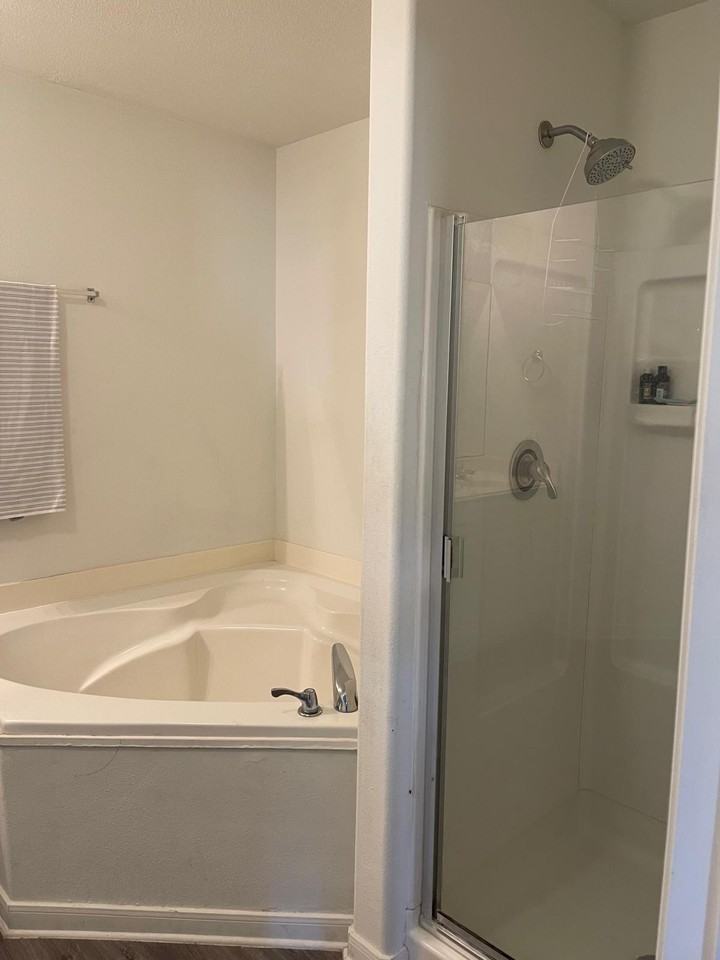 4047 Pedernales River Ln #NA - Photo 7 of 25