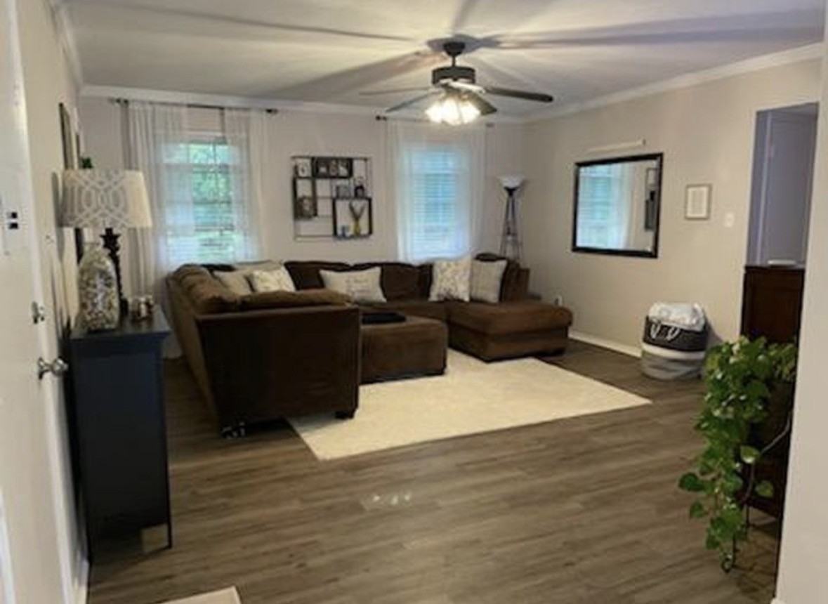 N Meridian Rd #6 - Photo 6 of 12