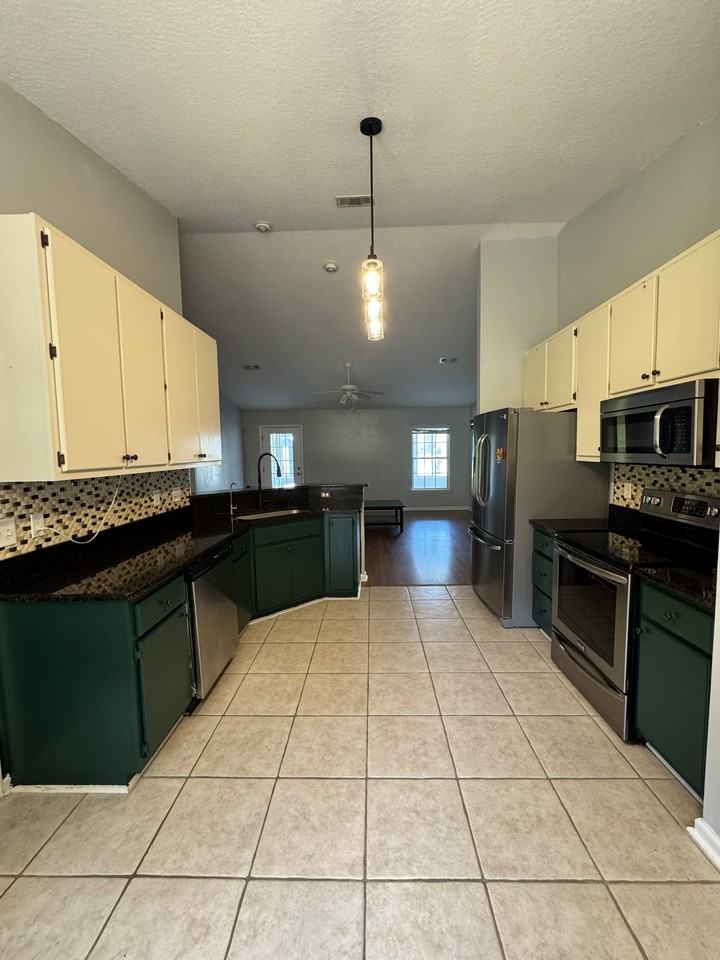 38 Kristins Dr #NA - Photo 2 of 16