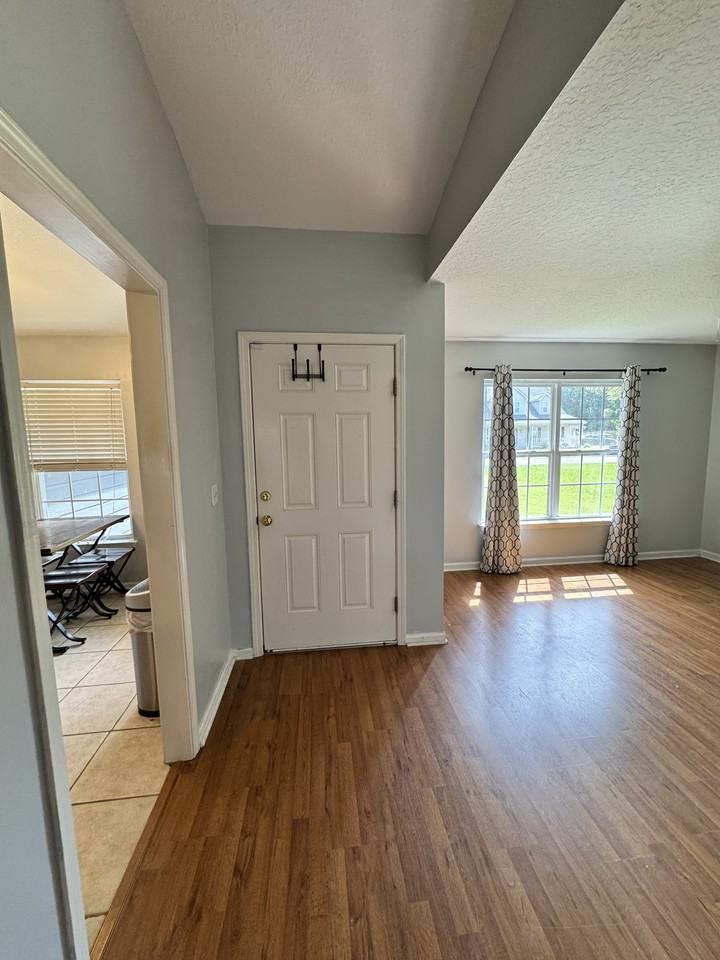 38 Kristins Dr #NA - Photo 4 of 16