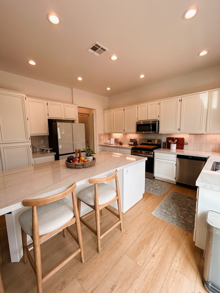 27027 Sunningdale Way #NA - Photo 3 of 21