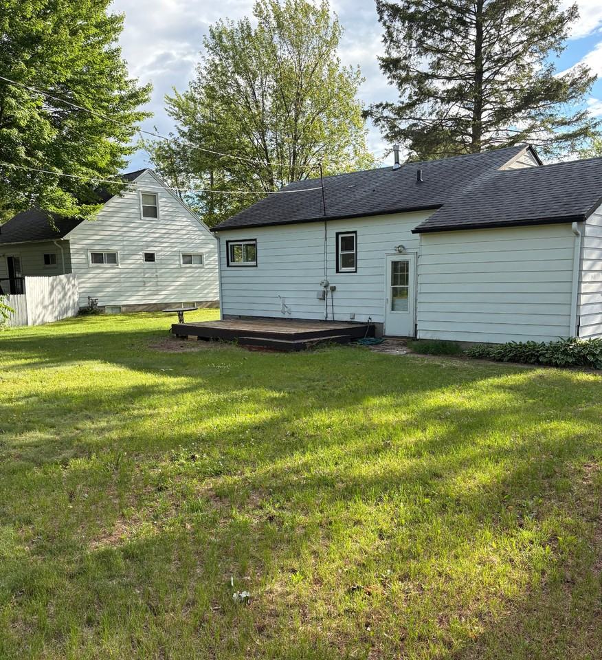 5515 Glad St #NA - Photo 4 of 25